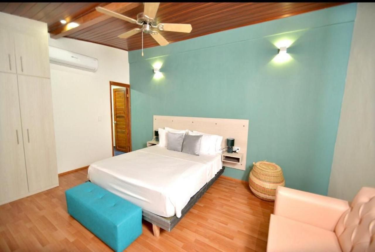 In Guest - Ca-7 Gethsemane With Breakfast Included And Wifi Pensión